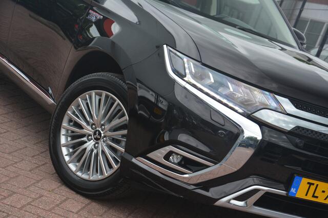 Mitsubishi OUTLANDER 2.4 PHEV Intense+ | Navigatie | Clima | Leer | Stoelverwarming | LED Verlichting | NL auto!! |