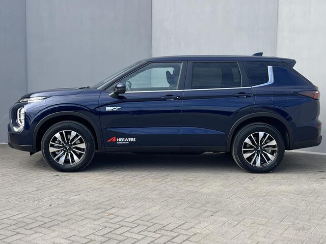 Mitsubishi OUTLANDER 2.4 PHEV Intense / Adaptief Cruise Control / Apple Carplay&Android Auto / 1600kg trekgewicht / Full-Map Navigatie / Airco / Stoelverwarming Voor / 360 Camera+Sensoren /