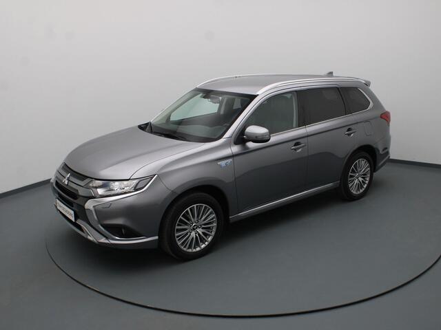 Mitsubishi OUTLANDER PHEV Intense 225pk Camera | Cruise | Navi | Stoelverw. | Trekhaak