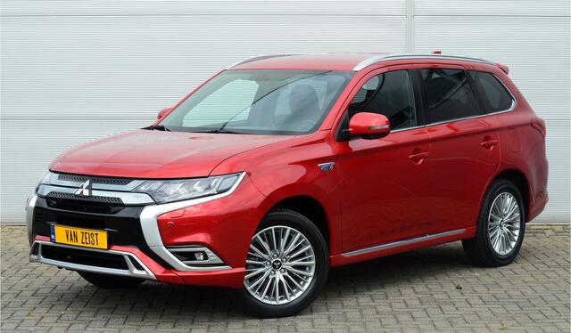 Mitsubishi OUTLANDER PHEV 2.4 INSTYLE 4WD | PLUG IN HYBRID | V2H | SOH % | LEER | LDW | CRUISE | CLIMATE | PDC | CAMERA | ELEKTR. ACHTERKLEP | FABRIEKSGARANTIE TOT 04-03-2027* | ALL IN RIJKLAARPRIJS