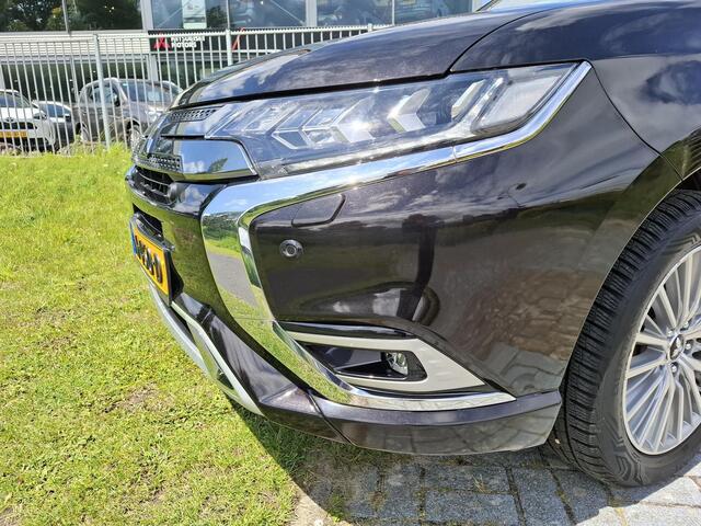 Mitsubishi OUTLANDER 2.4 PHEV Instyle Apple Carplay & Android auto | Stuur- en Stoelverwarming | Cruise adaptive | Sunroof | 1e Eigenaar | NL auto