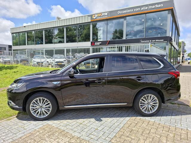 Mitsubishi OUTLANDER 2.4 PHEV Instyle Apple Carplay & Android auto | Stuur- en Stoelverwarming | Cruise adaptive | Sunroof | 1e Eigenaar | NL auto