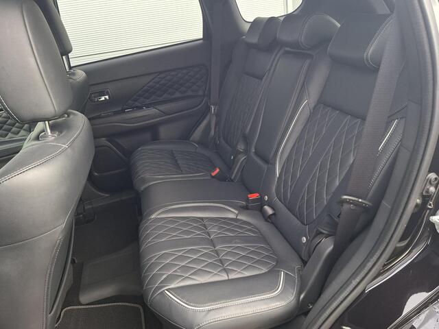 Mitsubishi OUTLANDER 2.4 PHEV Intense - Dealerond. | Leder | Stoel/stuurverw. | 360 cam.
