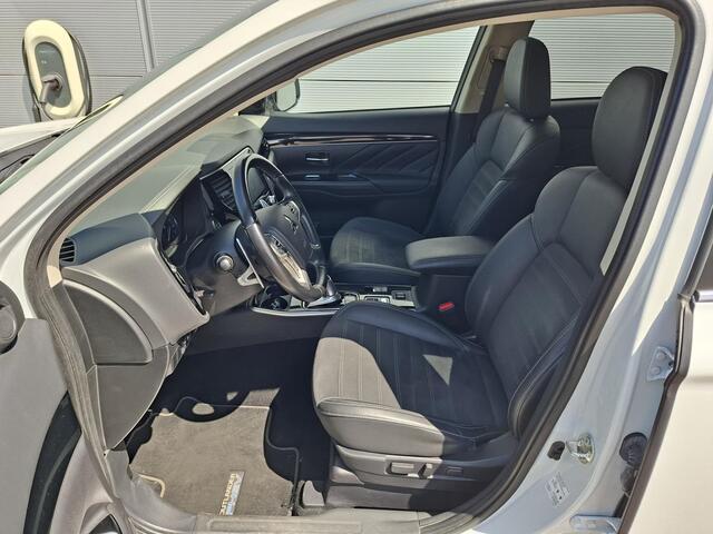 Mitsubishi OUTLANDER 2.4 PHEV Intense -Afn. trekhaak | Elec. stoel | Nav | Stoelverw. | Cam