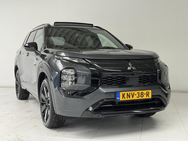 Mitsubishi OUTLANDER 2.4 PHEV Black Edition | DEMO | YAMAHA-Audio | 360° Camera | Navigatie | Panoramadak | Stoelverwarming |