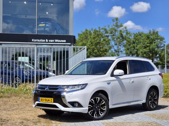 Mitsubishi OUTLANDER 2.0 PHEV Premium Apple Carplay & Android auto | Stuurverwarming | Blind Spot