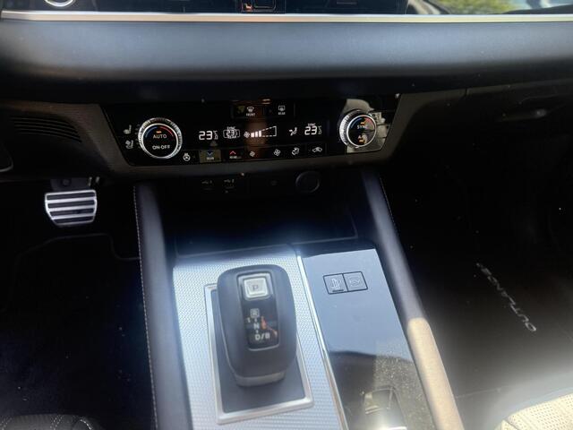 Mitsubishi OUTLANDER 2.4 PHEV Limited Edition