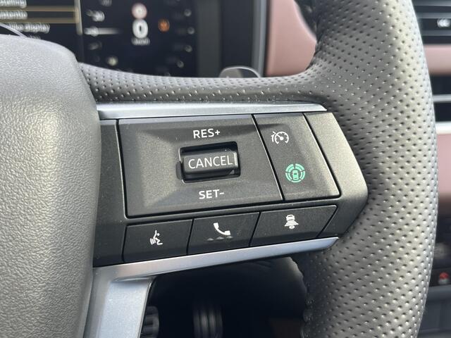 Mitsubishi OUTLANDER 2.4 PHEV Instyle+ /¤ 4.500,- Voordeel Op Nieuwprijs / 8 Jaar Fabrieksgarantie / Elektrische Range 86 KM WLTP / Full Option / 7 Rij Modus / Apple Carplay&Android Auto / All Wheel Control /