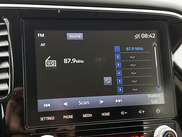 Mitsubishi OUTLANDER 2.4 PHEV Pure
