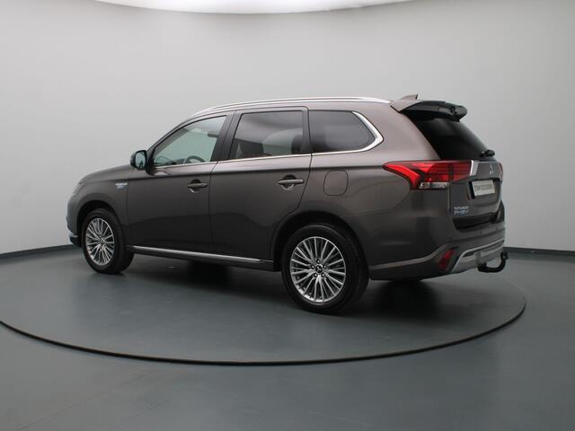 Mitsubishi OUTLANDER 224pk PHEV Intense Apple Carplay/Android Auto | Climate