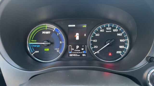 Mitsubishi OUTLANDER 2.4 PHEV S-Edition |Leder|Schuifdak|Trekhaak|BTW Auto|1e Eigenaar