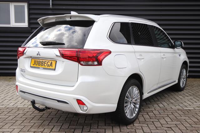 Mitsubishi OUTLANDER 2.4 PHEV Intense Dealer O.H. Trekhaak