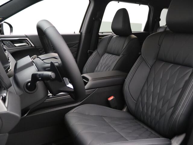 Mitsubishi OUTLANDER 2.4 PHEV Black Edition Full option! Nieuwe auto!