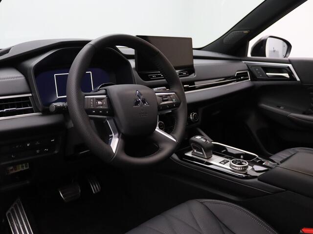 Mitsubishi OUTLANDER 2.4 PHEV Black Edition Full option! Nieuwe auto!