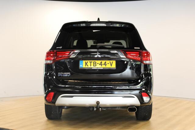 Mitsubishi OUTLANDER 2.4 PHEV Intense | Trekhaak | Cruise Adaptief | Apple Carplay