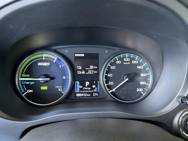 Mitsubishi OUTLANDER 2.4 PHEV Intense | Volledig onderh. | Carplay | Half Leder/Stof | All-in rijklaarprijs