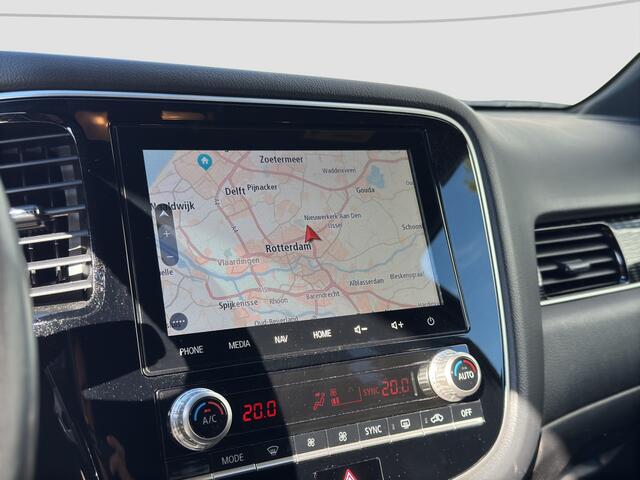 Mitsubishi OUTLANDER 2.4 PHEV S-Edition Dealer Onderhouden | AWD | 360 Camera