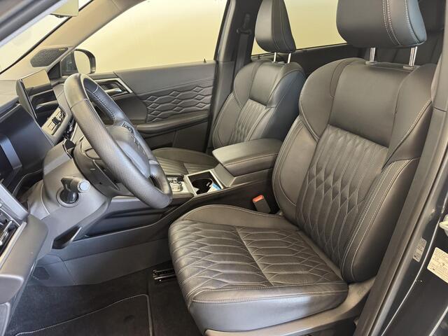 Mitsubishi OUTLANDER 2.4 PHEV Instyle | Stoelkoeling | Trekhaak | Panoramadak | Garantie tot 30-05-2033!