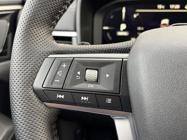 Mitsubishi OUTLANDER 2.4 PHEV Intense MY26 / AFNEEMBARE TREKHAAK! ( 1600 kg ) / Adaptief Cruise Control / Apple Carplay&Android Auto / 1600kg trekgewicht / Full-Map Navigatie / Airco / Stoelverwarming Voor / 360 Camera+Sensoren /