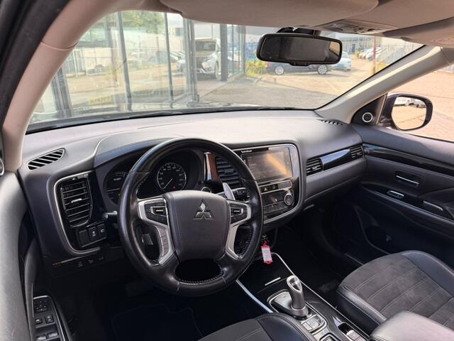Mitsubishi OUTLANDER 2.4 PHEV Intense+ | PANO | LEER | CARPLAY | 360''CAMERA |