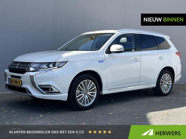 Mitsubishi OUTLANDER 2.4 PHEV Intense+ 100% dealer onderhouden/ 8 jaar garantie / 4wd Drive / Schuif-Kantel Dak / Navigatie Dmv Apple Carplay&Android Auto / Stoel-Stuur Verwarming / Achteruitrij Camera / Elektr. Achterklep / Keyless Entry&Start /