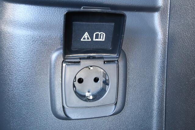 Mitsubishi OUTLANDER 2.4 PHEV Intense+ Adaptive cruise, E.achterklep