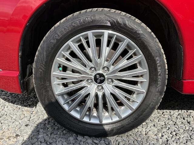 Mitsubishi OUTLANDER 2.4 PHEV Intense+ All-Seasons, Elektrische achterklep, Stuurverwarming