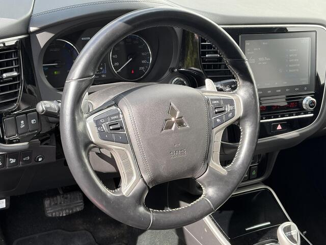 Mitsubishi OUTLANDER 2.4 PHEV Intense+ All-Seasons, Elektrische achterklep, Stuurverwarming
