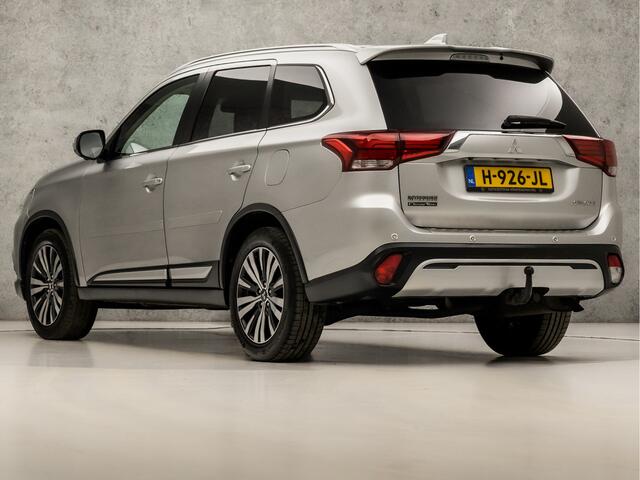 Mitsubishi OUTLANDER SPORT 2.0 2WD 7 Persoons 150Pk Automaat (SCHUIFDAK, APPLE CARPLAY, 360 CAMERA, LEDER, TREKHAAK, SPORTSTOELEN, STUUR/STOELVERWARMING, ADAPTIVE CRUISE, GETINT GLAS, NIEUWE APK, NIEUWSTAAT)