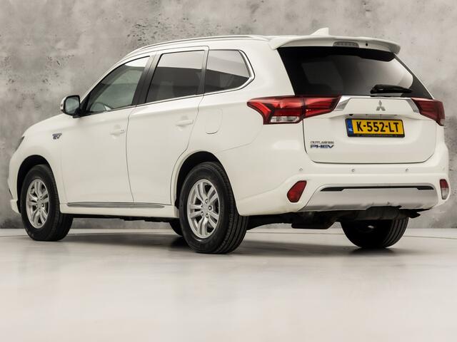 Mitsubishi OUTLANDER SPORT 2.4 PHEV 225Pk Automaat (APPLE CARPLAY, 1e EIGENAAR, NAVIGATIE, CAMERA, GETINT GLAS, STOELVERWARMING, SPORTSTOELEN, KEYLESS, NIEUWE APK, NIEUWSTAAT)