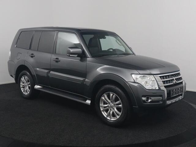 Mitsubishi PAJERO 3.2 DI-D Instyle LET OP! EX BTW ¤25950