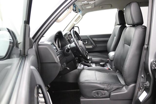 Mitsubishi PAJERO 3.2 DI-D Instyle LET OP! EX BTW ¤25950
