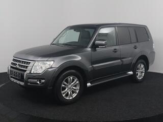 mitsubishi-pajero-3.2-di-d-instyle-