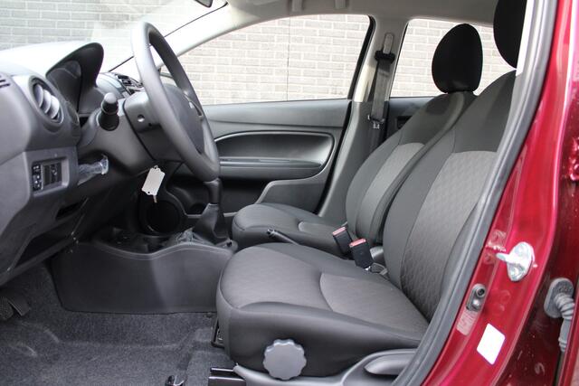 Mitsubishi SPACE STAR 1.2 Active Airco, Apple carplay/Android auto, Audio/DAB, Elek.verst.buitenspiegels en ramen voor, Private Lease ¤ 290,-