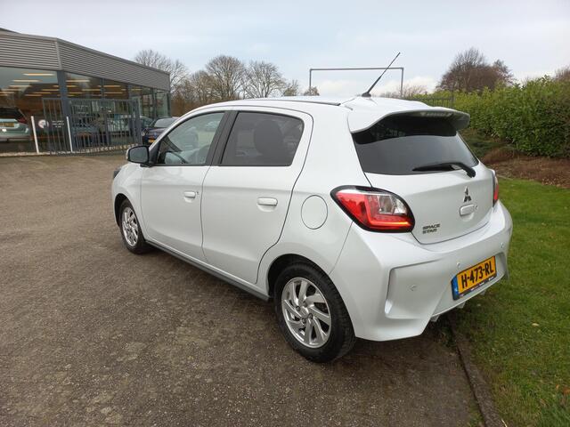 Mitsubishi SPACE STAR 1.2 Nova CVT