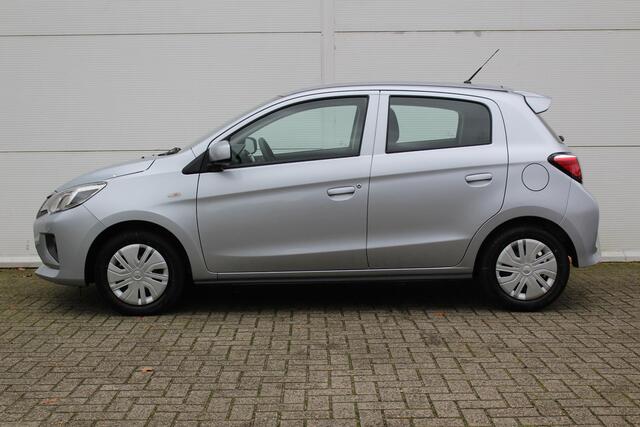 Mitsubishi SPACE STAR 1.2 Active / ¤3.235,- Op = Op Voordeel / ¤18.350,- Rijklaarprijs / Nieuw Uit Voorraad Leverbaar / 5 Persoons! / 8 Jaar Fabrieksgarantie /