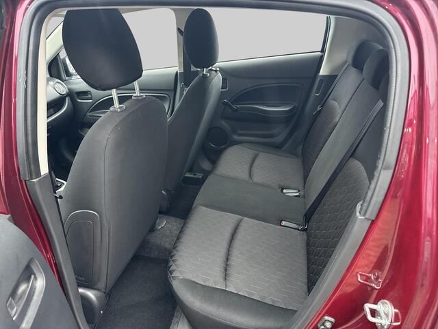 Mitsubishi SPACE STAR 1.2 Connect+