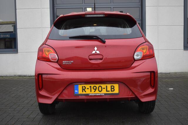 Mitsubishi SPACE STAR 1.2 Connect+ Goedkoper rijden kan niet! Fabrieksgarantie t/m januari 2031!