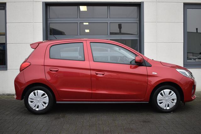 Mitsubishi SPACE STAR 1.2 Connect+ Goedkoper rijden kan niet! Fabrieksgarantie t/m januari 2031!