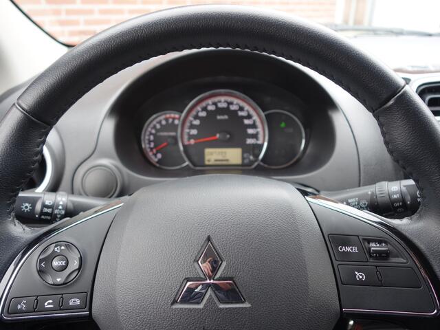 Mitsubishi SPACE STAR 1.2 Intense | 15"LM | navigatie