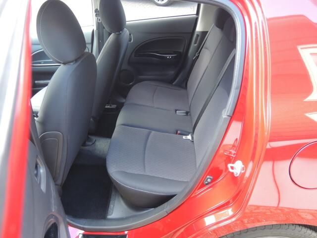 Mitsubishi SPACE STAR 1.2 CONNECT PRO