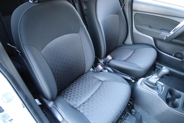 Mitsubishi SPACE STAR 1.2 Dynamic Demo, White diamond