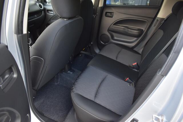 Mitsubishi SPACE STAR 1.2i-12V ISG Intense | Navigatie | Camera | Stoelverwarming | Bluetooth | Cruise Control | 8jr.Garantie |