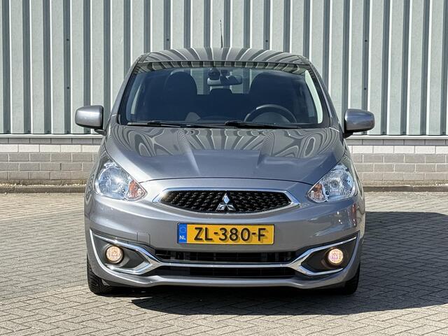 Mitsubishi SPACE STAR 1.0 Active / Trekhaak t.b.v. fietsendrager / Airco / Navigatie / Apple CarPlay/Android Auto / Lichtmetalen velgen / All seasonbanden /