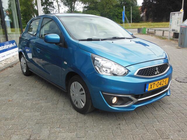 Mitsubishi SPACE STAR 1.0 Cool+ Staat in De Krim
