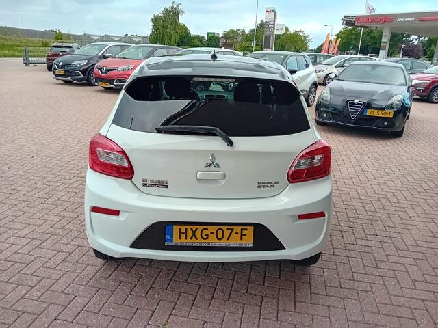 Mitsubishi SPACE STAR 1.2 Active Automaat, Airco, Carplay/Android auto, Bluetooth, Navigatie, Stoelverwarming, Centrale vergrendeling met AB, Elektrische ramen en spiegels, Lichtmetalen velgen, BOVAG