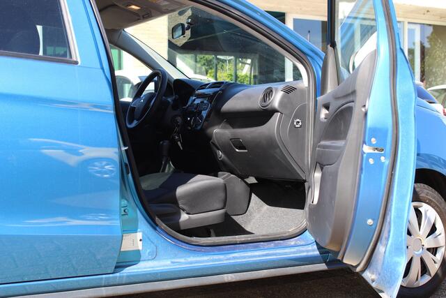 Mitsubishi SPACE STAR 1.0i "Diamond Edition" Airco - 5 Deurs !!!