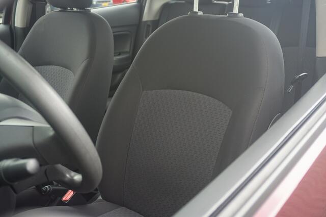 Mitsubishi SPACE STAR 1.0 71PK Cool+ AIRCO | RADIO/CD | HOGE ZIT | 1e EIG! | LAGE KM'S