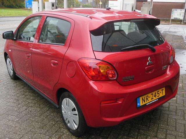 Mitsubishi SPACE STAR 1.0 Cool+ Staat in De Krim