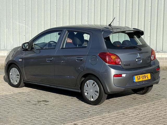 Mitsubishi SPACE STAR 1.0 Cool+ / Origineel Nederlands / NAP / Dealer Onderhouden / Airco / Radio / Centrale Vergrendeling Met Afstandsbediening / 1e Eigenaar /